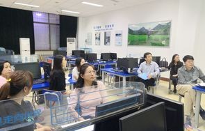 电子商务专业进施工单位