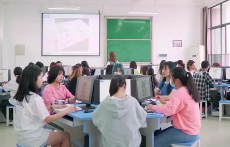 高一电子商务专业怎么样